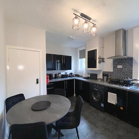 Glasgow Apartment Close To The Airport 렌프루 외부 사진