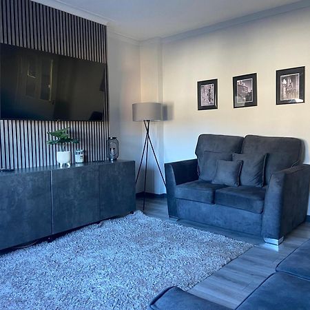 Glasgow Apartment Close To The Airport 렌프루 외부 사진