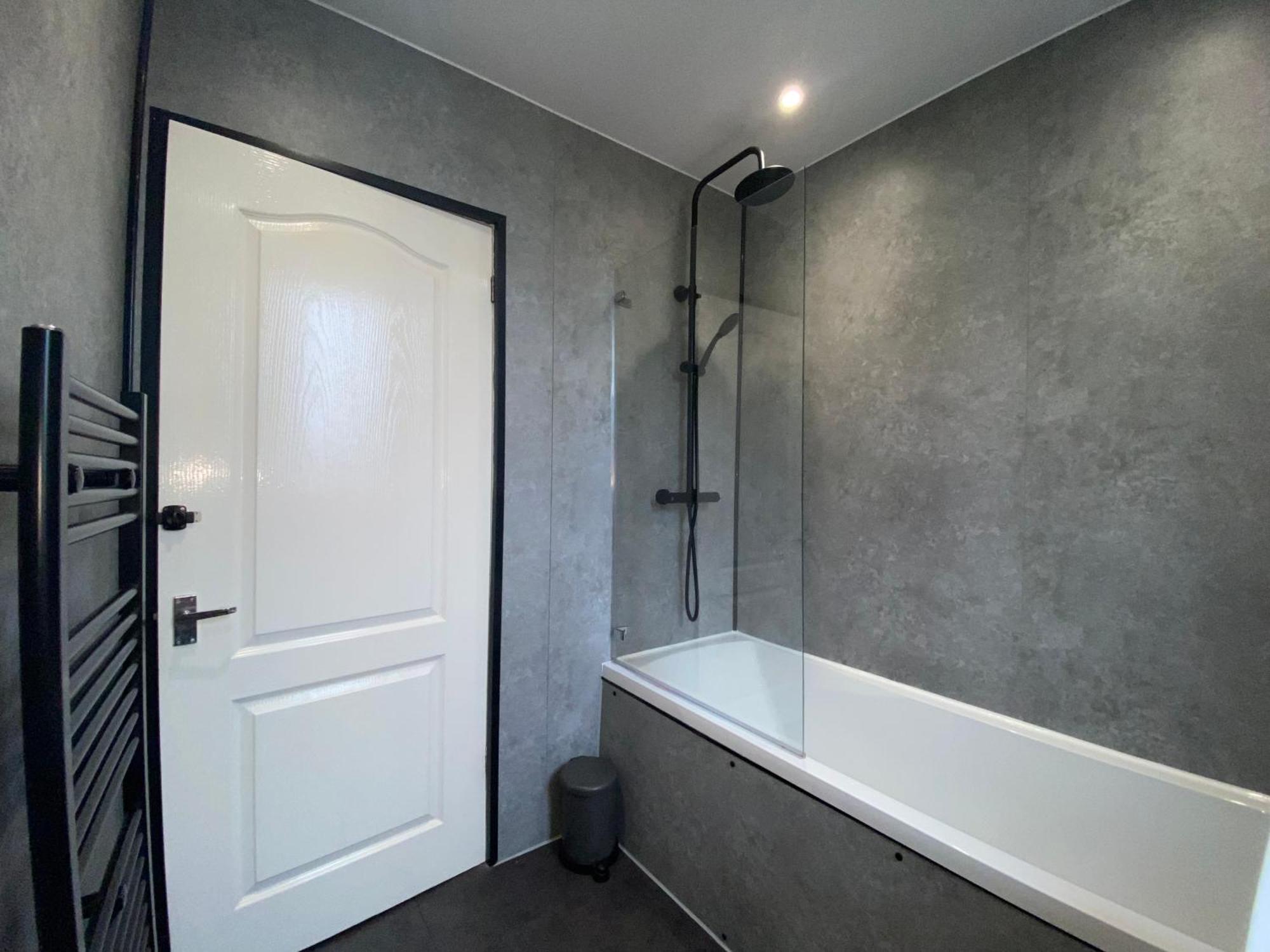 Glasgow Apartment Close To The Airport 렌프루 외부 사진
