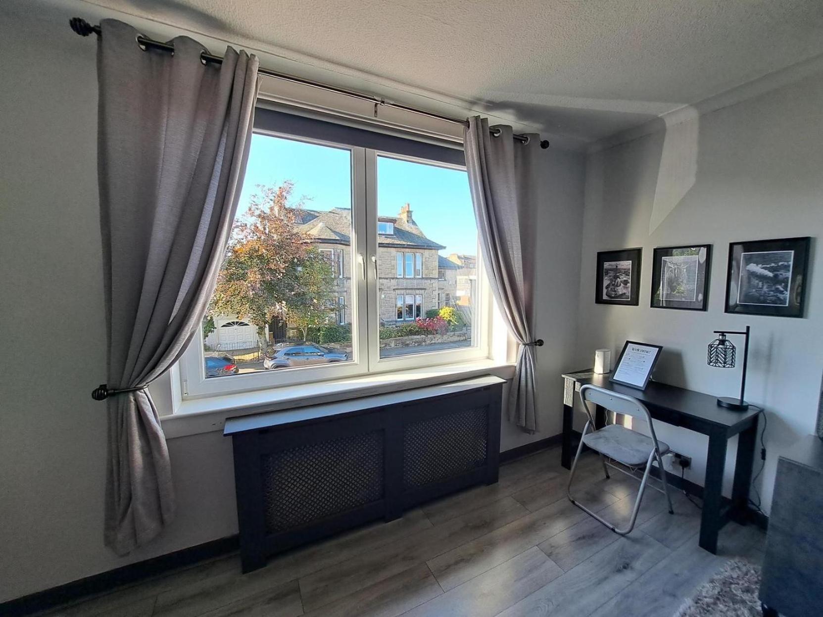Glasgow Apartment Close To The Airport 렌프루 외부 사진