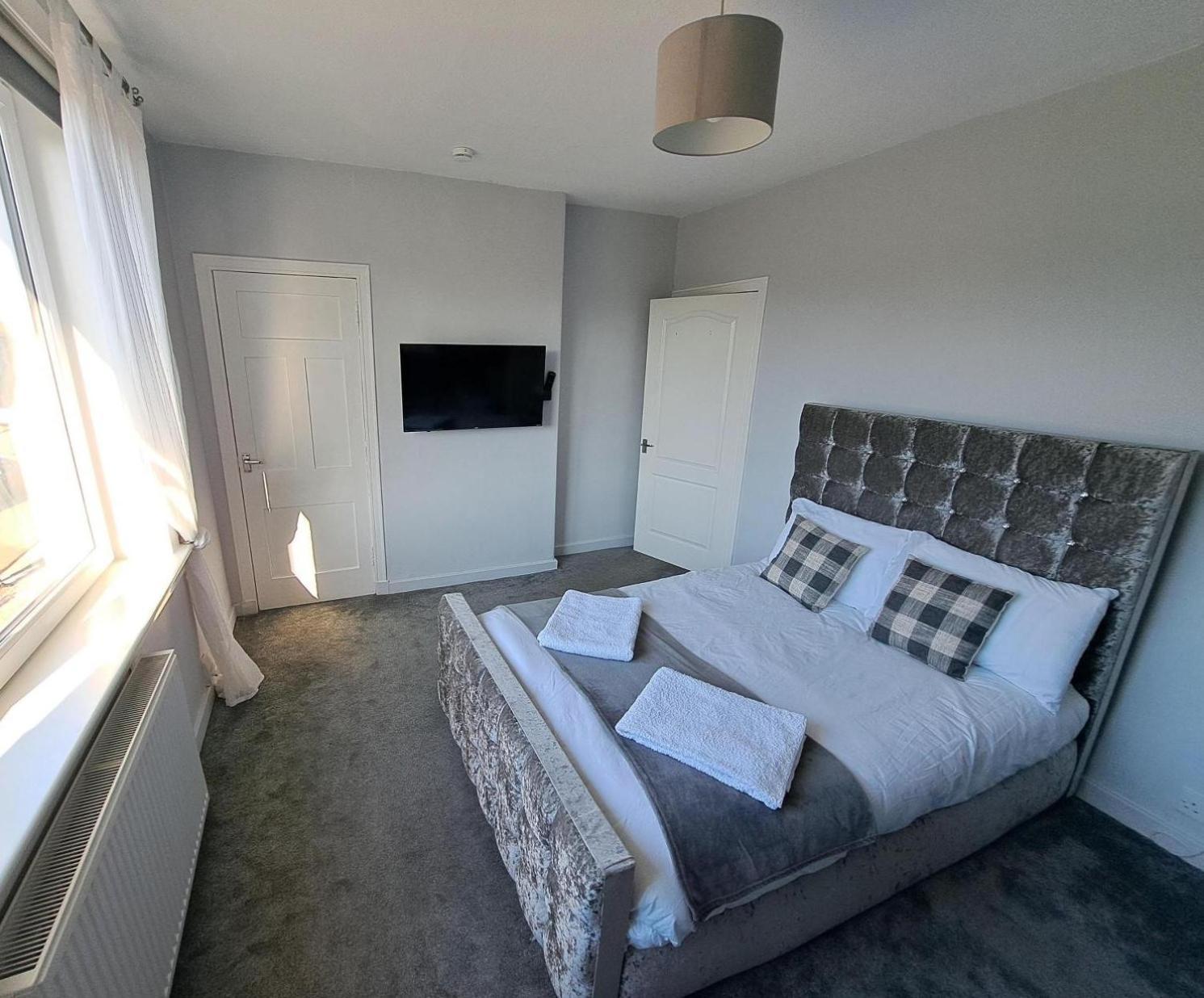 Glasgow Apartment Close To The Airport 렌프루 외부 사진