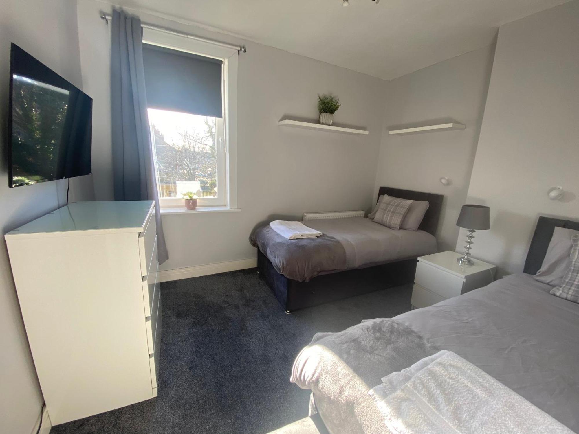 Glasgow Apartment Close To The Airport 렌프루 외부 사진