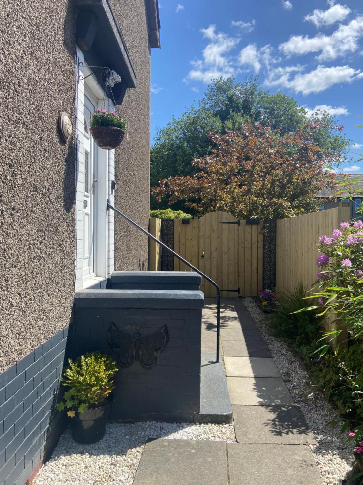 Glasgow Apartment Close To The Airport 렌프루 외부 사진