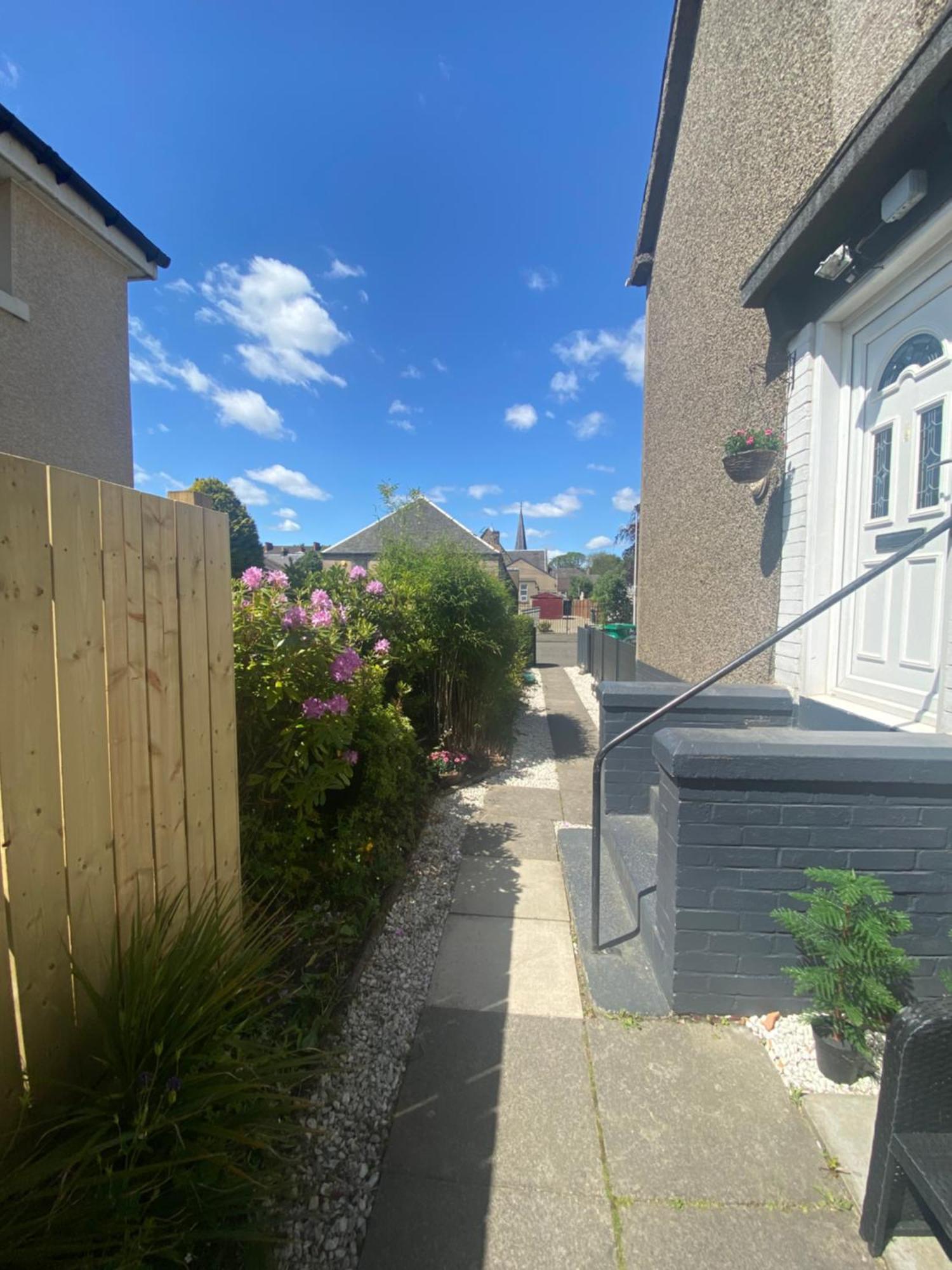 Glasgow Apartment Close To The Airport 렌프루 외부 사진